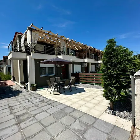 度假居 Hera Maisonette